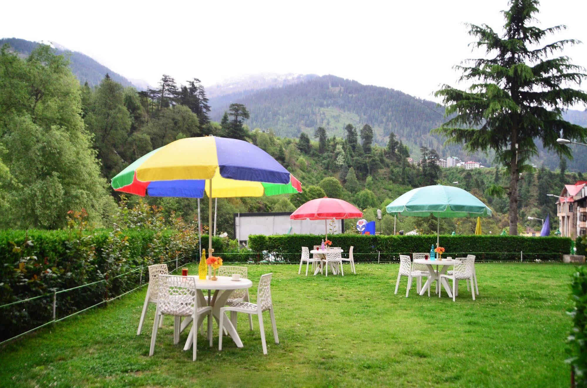 Hotel Snow Princess Manāli Dış mekan fotoğraf